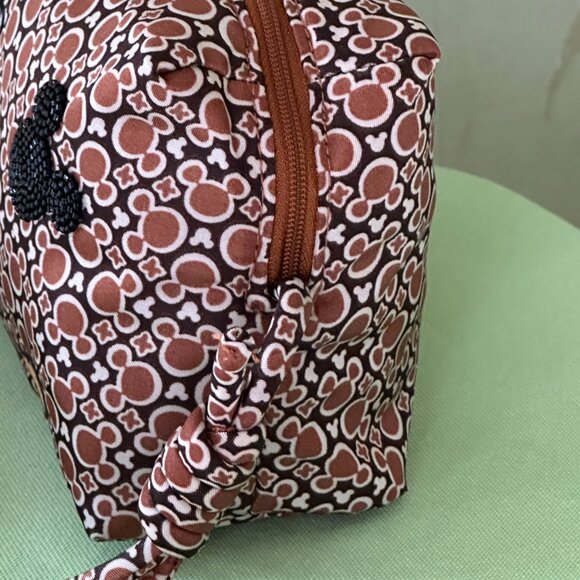 VERA BRADLEY DISNEY BLAKE CROSSBODY BAG:NWT MICKEY MOUSE ICONS - Picture 8 of 14